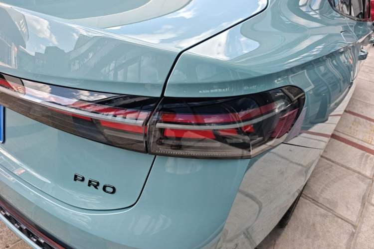 Used Volkswagen Passat 2026 Model, Pro 380TSI Xingkong Longzun Edition Right Rear Taillight