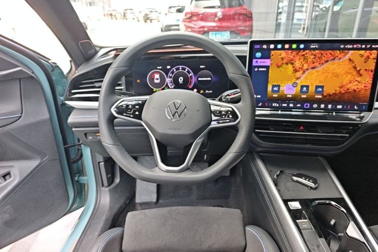Used Volkswagen Passat 2026 Model, Pro 380TSI Xingkong Longzun Edition Steering Wheel