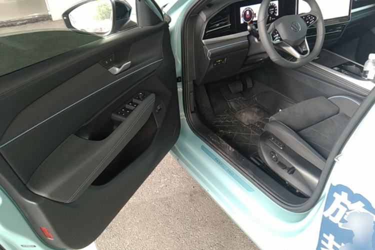 Used Volkswagen Passat 2026 Model, Pro 380TSI Xingkong Longzun Edition Driver Seat