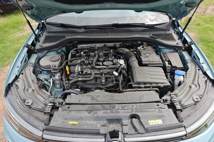 Used Volkswagen Passat 2026 Model, Pro 380TSI Xingkong Longzun Edition Engine Bay