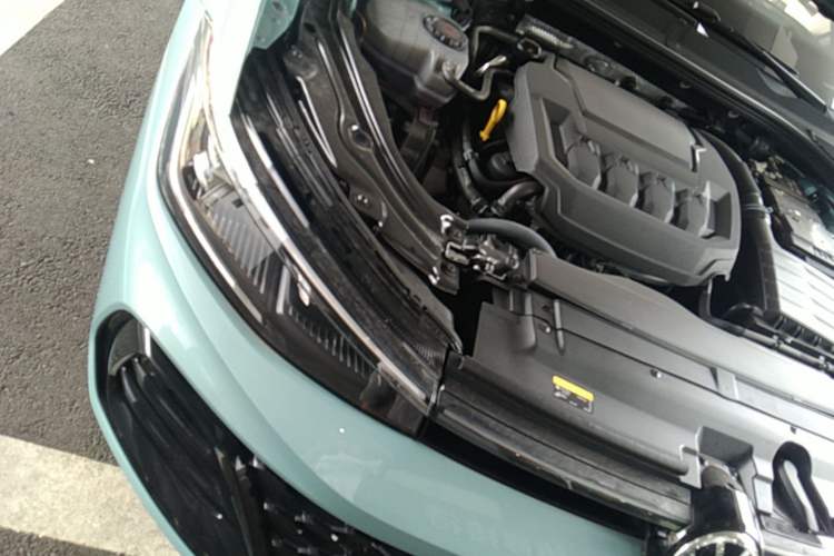 Used Volkswagen Passat 2026 Model, Pro 380TSI Xingkong Longzun Edition Engine Bay Right