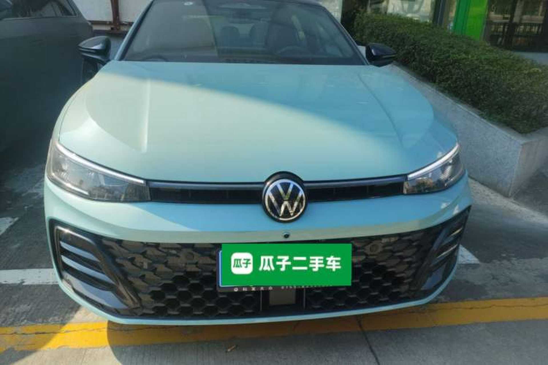 Used Volkswagen Passat 2026 Model, Pro 380TSI Xingkong Longzun Edition Exterior 1