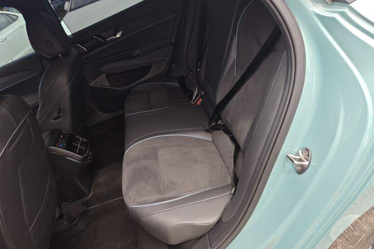 Used Volkswagen Passat 2026 Model, Pro 380TSI Xingkong Longzun Edition Left Rear Seat
