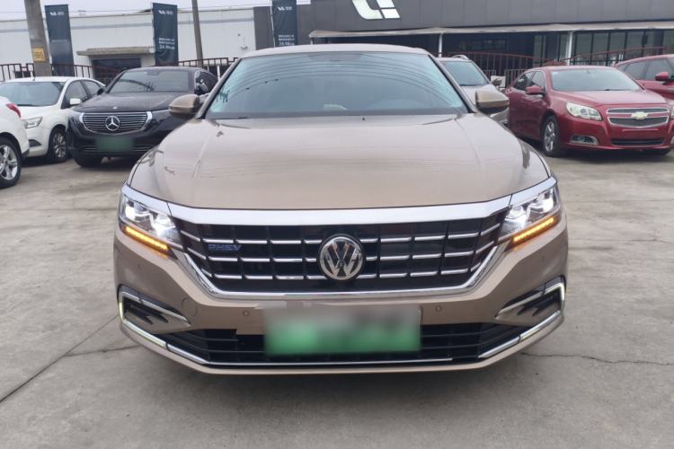 Used Volkswagen Passat New Energy 2020 430 PHEV Hybrid Luxury Edition China VI Standard Front