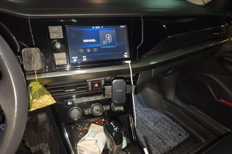 Used Volkswagen Passat New Energy 2019 430 PHEV Hybrid Elite Edition Audio And AC Panel