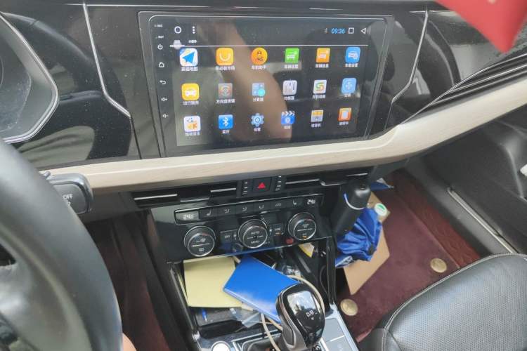 Used Volkswagen Passat New Energy 2019 430 PHEV Hybrid Luxury Edition Audio And AC Panel