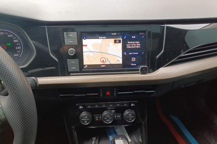 Used Volkswagen Passat New Energy 2019 430 PHEV Hybrid Luxury Edition Audio And AC Panel