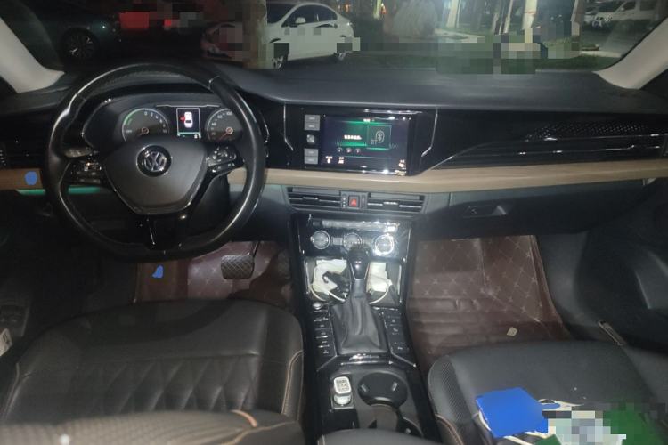 Used Volkswagen Passat New Energy 2019 430 PHEV Hybrid Luxury Edition Center Console