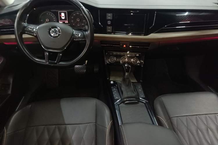 Used Volkswagen Passat New Energy 2019 430 PHEV Hybrid Luxury Edition Center Console