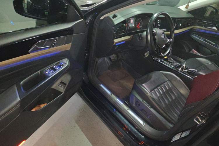 Used Volkswagen Passat New Energy 2019 430 PHEV Hybrid Luxury Edition Driver Seat