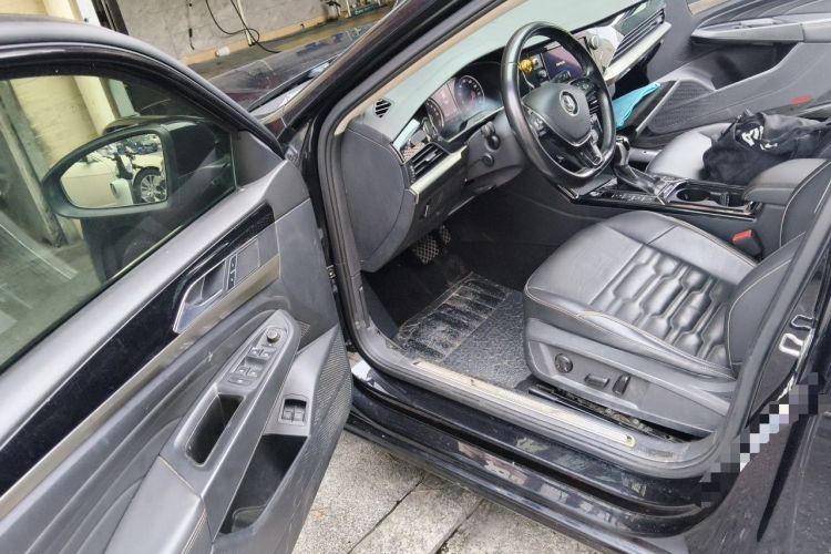 Used Volkswagen Passat New Energy 2019 430 PHEV Hybrid Elite Edition Driver Seat