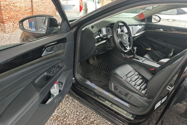 Used Volkswagen Passat New Energy 2019 430 PHEV Hybrid Elite Edition Driver Seat