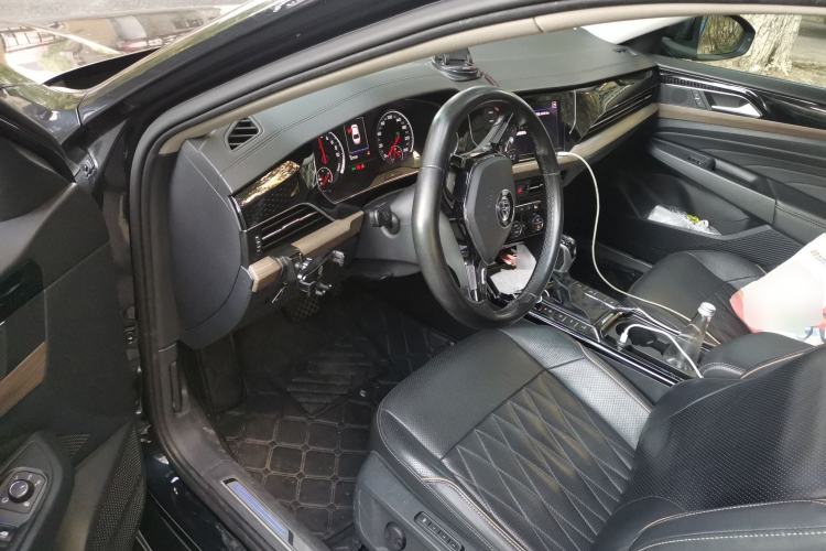 Used Volkswagen Passat New Energy 2019 430 PHEV Hybrid Luxury Edition Driver Seat