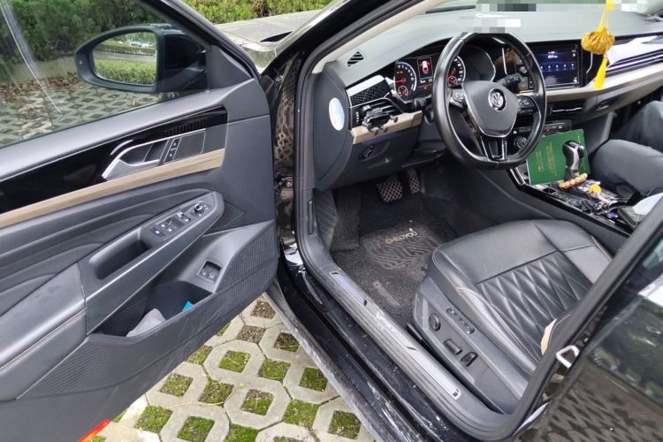 Used Volkswagen Passat New Energy 2019 430 PHEV Hybrid Luxury Edition Driver Seat
