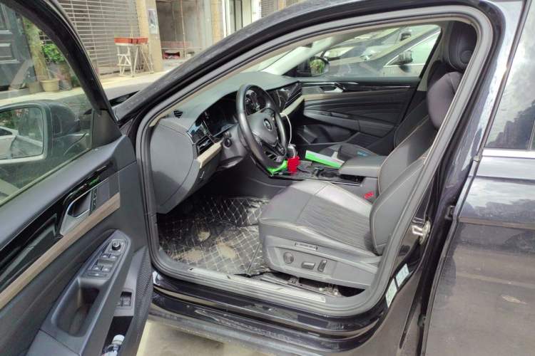 Used Volkswagen Passat New Energy 2019 430 PHEV Hybrid Luxury Edition Driver Seat