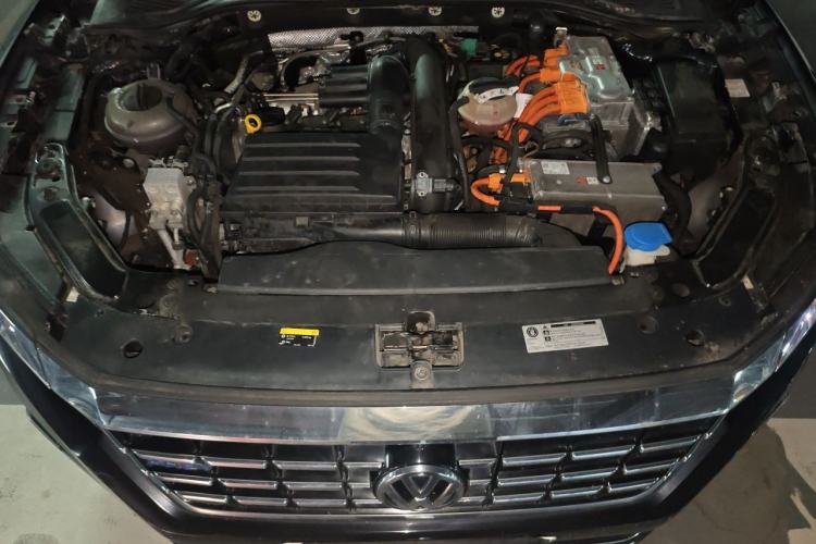 Used Volkswagen Passat New Energy 2019 430 PHEV Hybrid Elite Edition Engine Bay