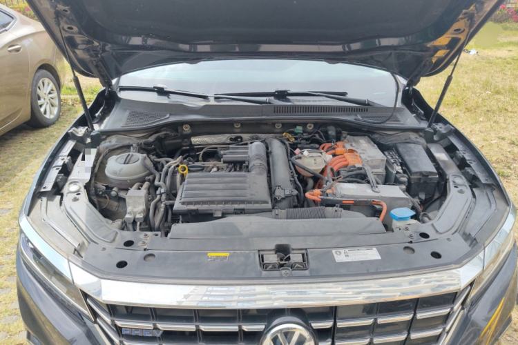 Used Volkswagen Passat New Energy 2019 430 PHEV Hybrid Luxury Edition Engine Bay