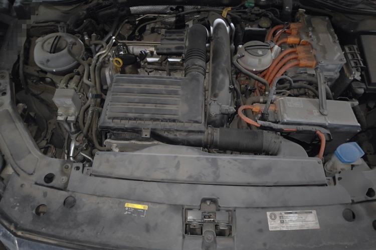 Used Volkswagen Passat New Energy 2019 430 PHEV Hybrid Elite Edition Engine Bay