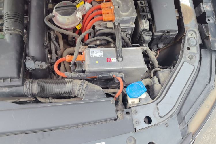 Used Volkswagen Passat New Energy 2019 430 PHEV Hybrid Luxury Edition Engine Bay Left