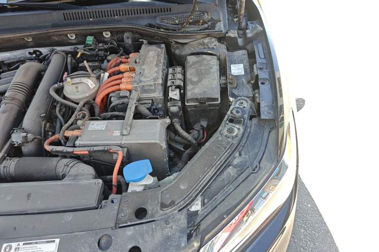 Used Volkswagen Passat New Energy 2019 430 PHEV Hybrid Elite Edition Engine Bay Left