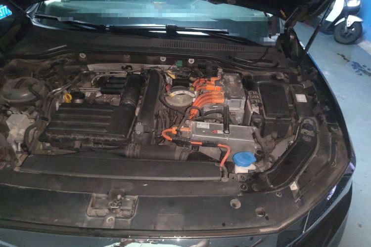 Used Volkswagen Passat New Energy 2019 430 PHEV Hybrid Elite Edition Engine Bay Left