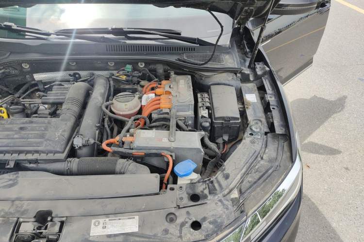Used Volkswagen Passat New Energy 2019 430 PHEV Hybrid Elite Edition Engine Bay Left