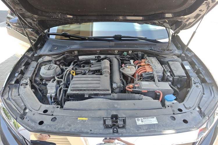 Used Volkswagen Passat New Energy 2019 430 PHEV Hybrid Elite Edition Engine Bay