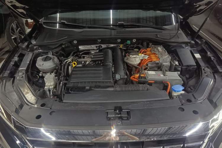 Used Volkswagen Passat New Energy 2019 430 PHEV Hybrid Luxury Edition Engine Bay