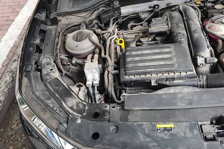 Used Volkswagen Passat New Energy 2019 430 PHEV Hybrid Luxury Edition Engine Bay Right