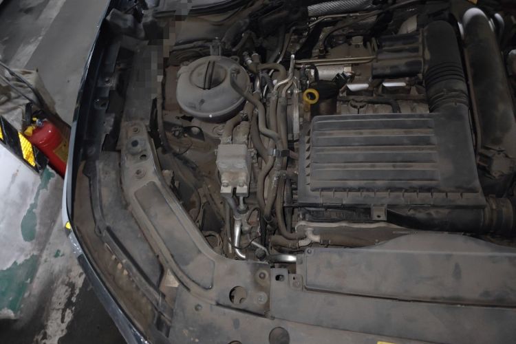 Used Volkswagen Passat New Energy 2019 430 PHEV Hybrid Elite Edition Engine Bay Right