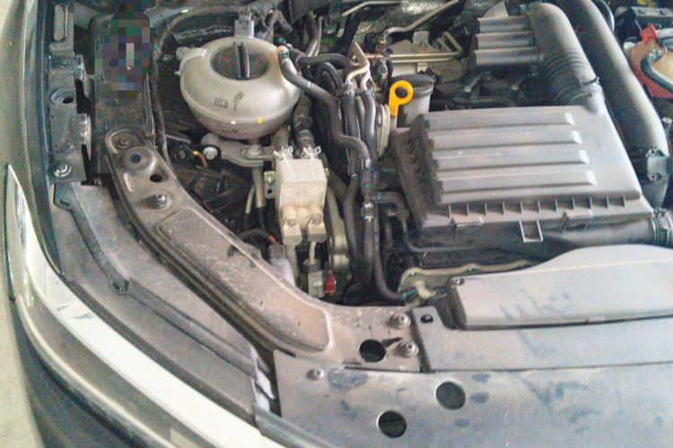 Used Volkswagen Passat New Energy 2019 430 PHEV Hybrid Luxury Edition Engine Bay Right