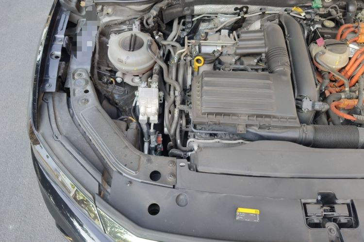 Used Volkswagen Passat New Energy 2019 430 PHEV Hybrid Luxury Edition Engine Bay Right
