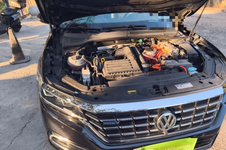 Used Volkswagen Passat New Energy 2019 430 PHEV Hybrid Elite Edition Engine Bay Right