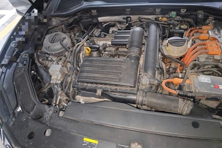Used Volkswagen Passat New Energy 2019 430 PHEV Hybrid Elite Edition Engine Bay Right
