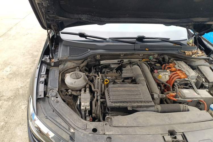 Used Volkswagen Passat New Energy 2019 430 PHEV Hybrid Elite Edition Engine Bay Right