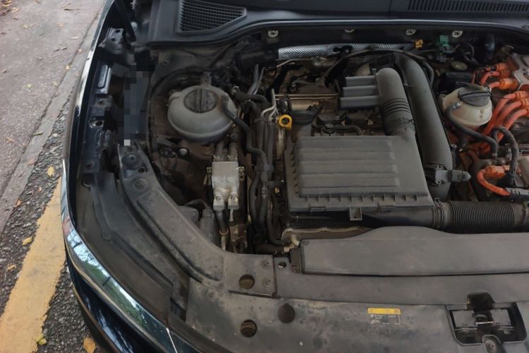 Used Volkswagen Passat New Energy 2019 430 PHEV Hybrid Luxury Edition Engine Bay Right