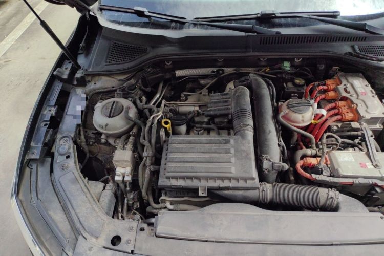 Used Volkswagen Passat New Energy 2019 430 PHEV Hybrid Luxury Edition Engine Bay Right