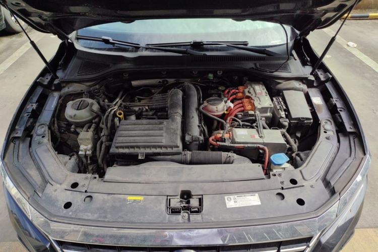 Used Volkswagen Passat New Energy 2019 430 PHEV Hybrid Luxury Edition Engine Bay