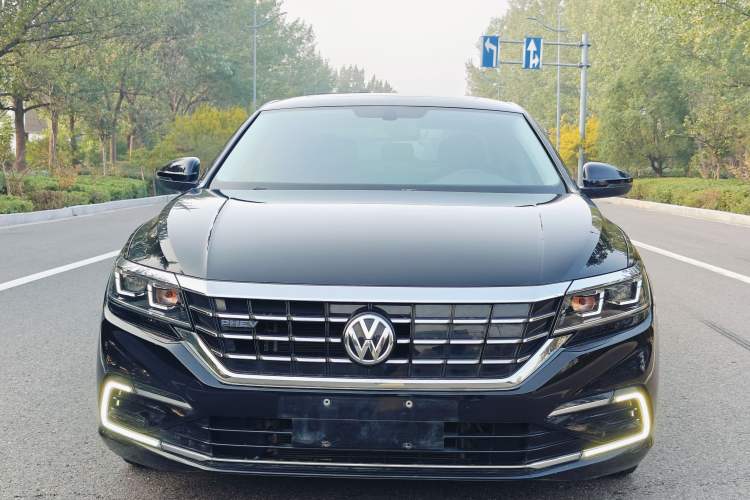 Used Volkswagen Passat New Energy 2019 430 PHEV Hybrid Elite Edition Exterior 3