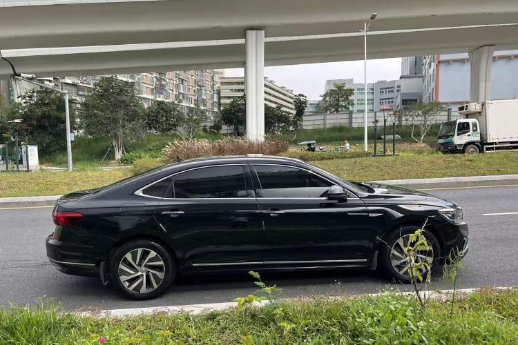 Used Volkswagen Passat New Energy 2019 430 PHEV Hybrid Luxury Edition Exterior 4