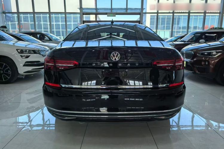 Used Volkswagen Passat New Energy 2019 430 PHEV Hybrid Luxury Edition Exterior 4