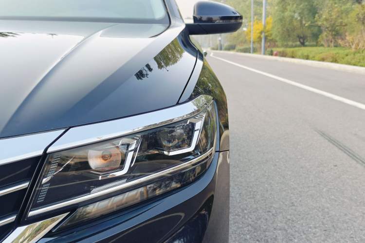 Used Volkswagen Passat New Energy 2019 430 PHEV Hybrid Elite Edition Exterior 4