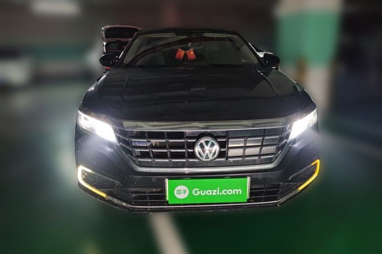 Used Volkswagen Passat New Energy 2019 430 PHEV Hybrid Luxury Edition Front