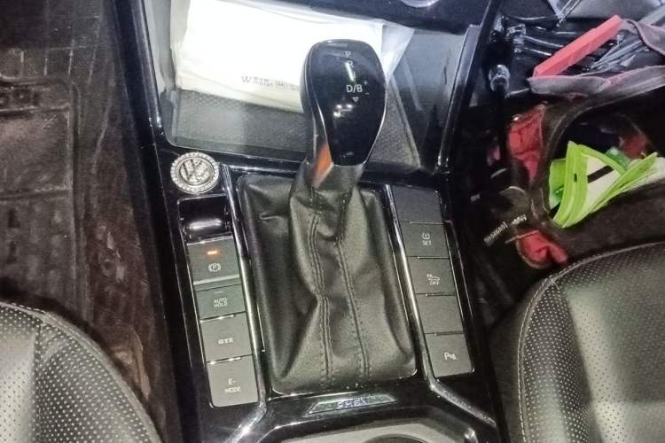 Used Volkswagen Passat New Energy 2019 430 PHEV Hybrid Luxury Edition Gear Lever