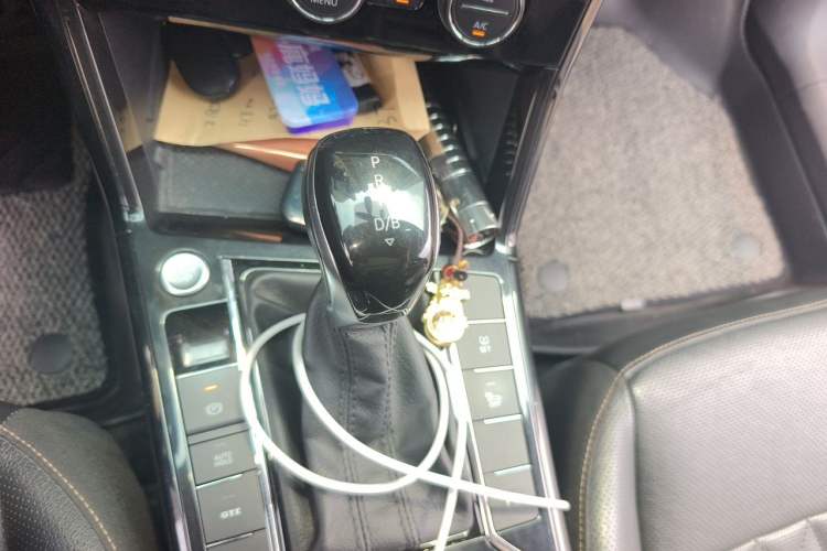 Used Volkswagen Passat New Energy 2019 430 PHEV Hybrid Luxury Edition Gear Lever