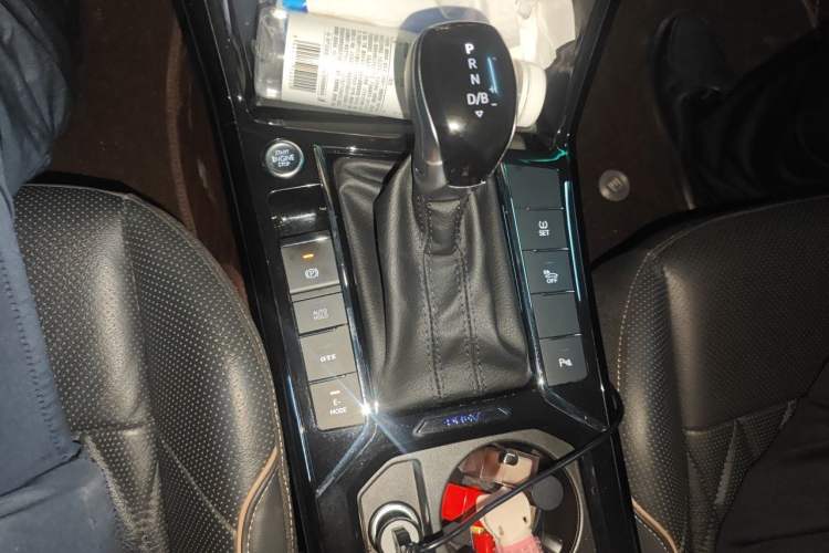 Used Volkswagen Passat New Energy 2019 430 PHEV Hybrid Luxury Edition Gear Lever