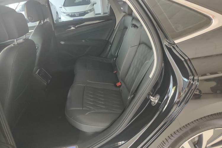 Used Volkswagen Passat New Energy 2019 430 PHEV Hybrid Luxury Edition Interior 1