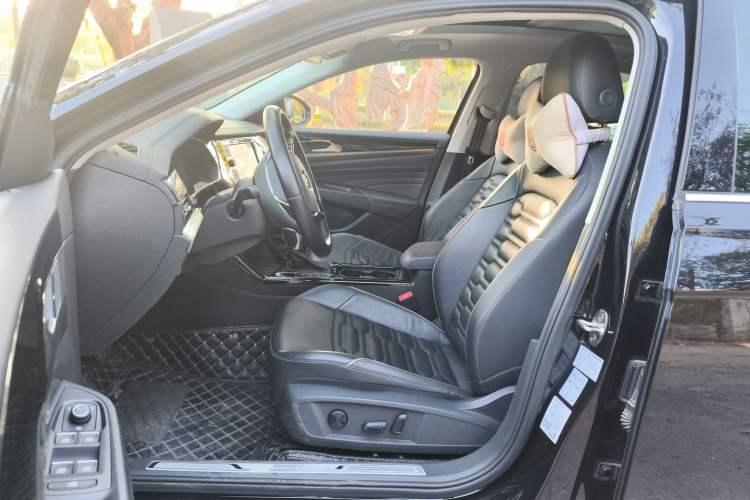 Used Volkswagen Passat New Energy 2019 430 PHEV Hybrid Elite Edition Left Front Seat