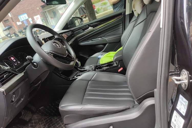 Used Volkswagen Passat New Energy 2019 430 PHEV Hybrid Elite Edition Left Front Seat
