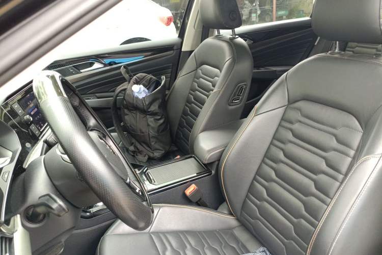 Used Volkswagen Passat New Energy 2019 430 PHEV Hybrid Elite Edition Left Front Seat